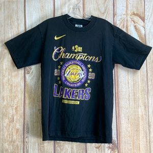 ➡️2020 Los Angeles Lakers Champions Tee #23 James Size Medium